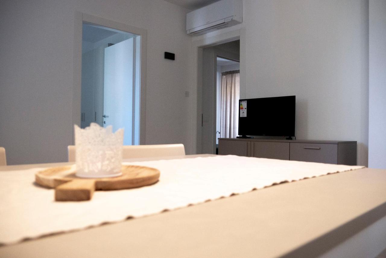 Regi Apartments Pacengo Di Lazise Exteriér fotografie